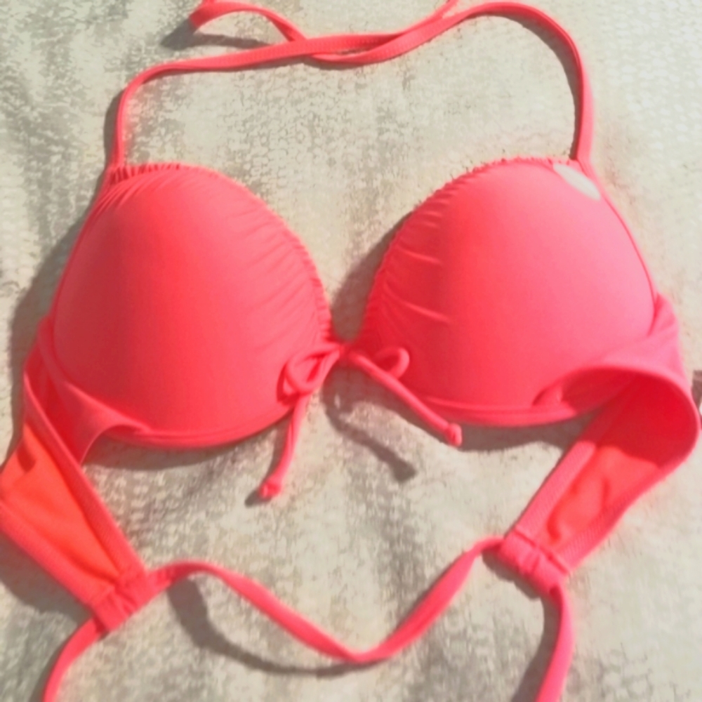 California Waves Push Up Bikini Top BRIGHT PINK XL